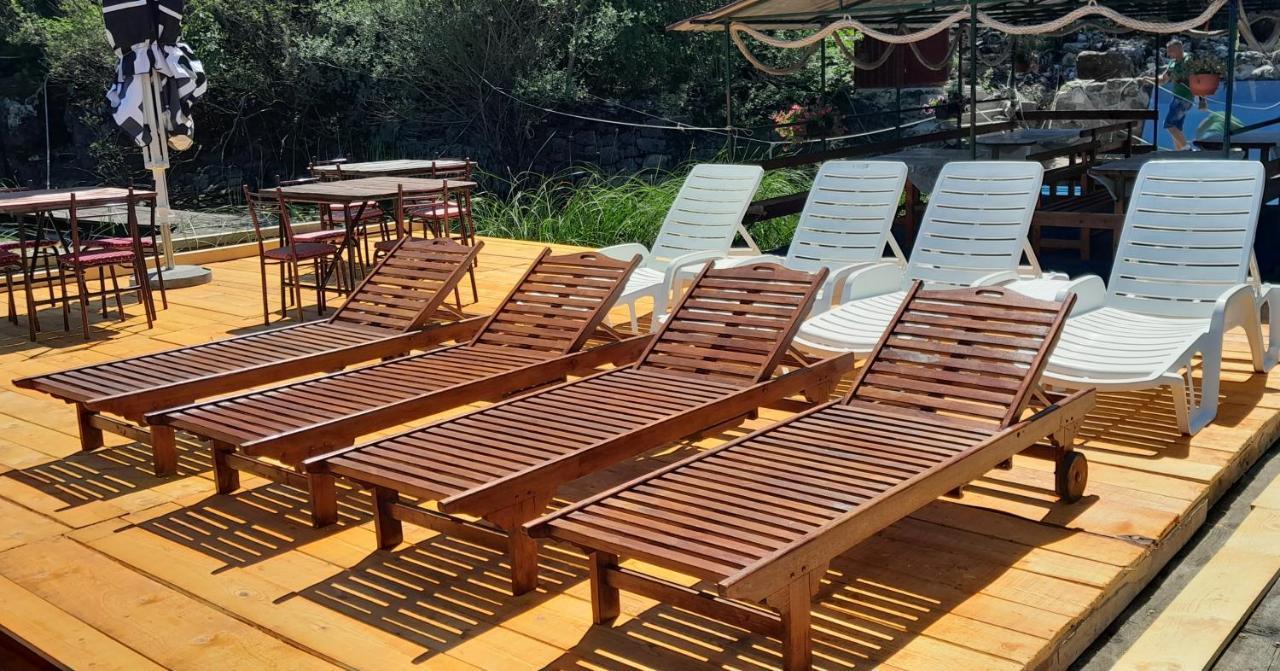 Mali Raj Apartmani Cetinje Bagian luar foto